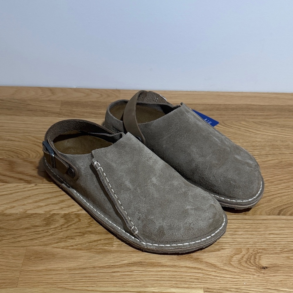 Birkenstock Women’s Lutry size 7 Suede Slip-On Clog in Taupe BRAND NEW
